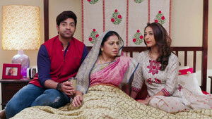 Poster for Kunti Falls Unconscious