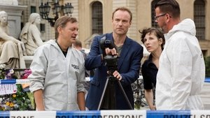 Poster for Berlin - The Perfect Crime