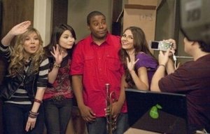 Poster for iParty With Victorious (3)