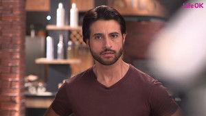 Poster for Vikram, Shobha are Neighbors Poster for Vikram, Shobha are Neighbors