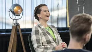 Poster for Episode 9