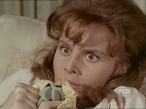 Poster for Something Hurt, Something Wild