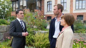 Poster for Episode 17