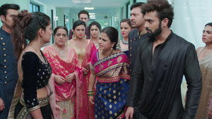 Poster for The Family Turns Against Pragati!