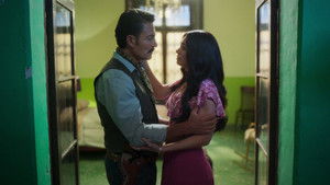 Poster for Tratos y contratos Poster for Tratos y contratos