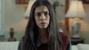 Poster for Khiladi, Katputli aur Khel