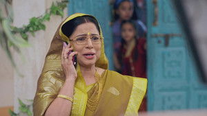 Poster for The Kids Applaud Kunti, Kanhaiya