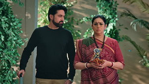 Poster for Tulsi Returns Home!
