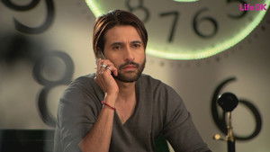 Poster for Vikram Agrees to Marry Sarika Poster for Vikram Agrees to Marry Sarika