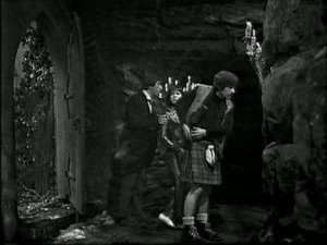 Poster for The Mind Robber (3)