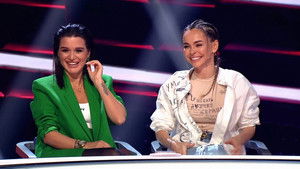 Poster for Episode 5 Poster for Episode 5