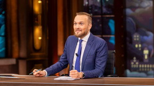 Poster for Episode 7