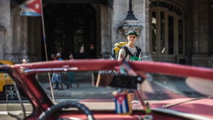 Poster for Heading to Vinales