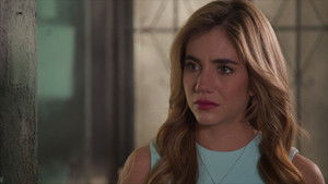 Poster for El oscuro secreto de Ofelia