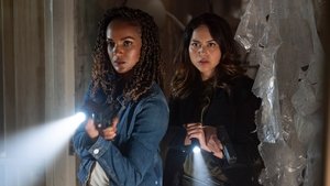 Poster for Darkness Falling