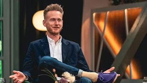 Poster for Episode 4