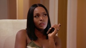 Poster for Mama Drama