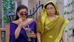 Poster for Kunti At Her Wits End