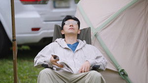 Poster for Episode 6