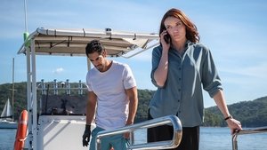 Poster for Apex Predator