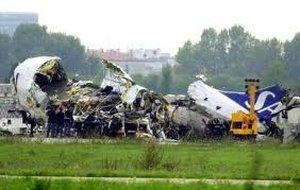 Poster for The Invisible Plane (The Linate Airport Disaster)