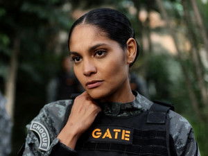 Poster for Episode 5 Poster for Episode 5