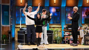 Poster for Lali, Arón Piper and Fernando Valdivielso