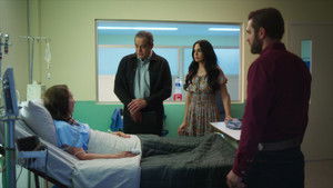 Poster for Mentiras y secretos Poster for Mentiras y secretos