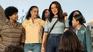 Poster for Встречают по одёжке (Meet by the Clothes)