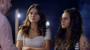 Poster for Los planes de Marcelo cambian Poster for Los planes de Marcelo cambian