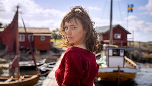 Poster for Early Summer