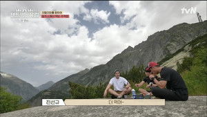 Poster for Heading to Italy