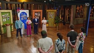 Poster for Four Contestants, Four Judges, Four Cloches