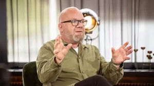 Poster for Episode 4 Poster for Episode 4