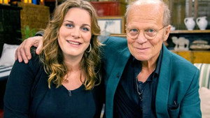 Poster for Episode 32