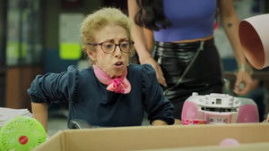 Poster for Una visita inesperada