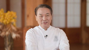 Poster for Episode 328 Poster for Episode 328