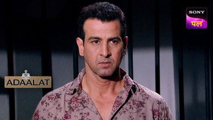 Poster for Raazdaar Aankhen Part 1