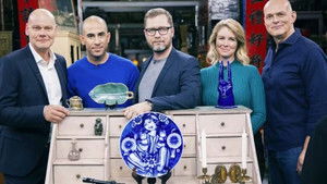 Poster for Episode 15