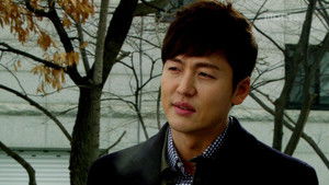 Poster for Episode 6