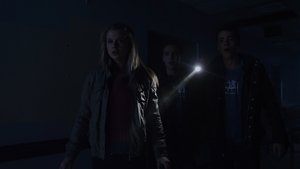 Poster for Lights Out