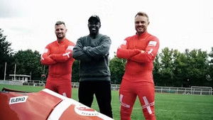 Poster for Melvin udfordrer det fine Nordsjælland Poster for Melvin udfordrer det fine Nordsjælland