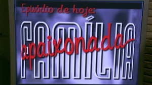 Poster for Família Apaixonada