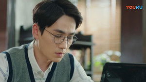 Poster for Episode 7