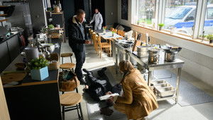 Poster for Episode 7