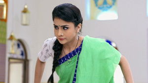 Poster for Kunti's Family In Trouble