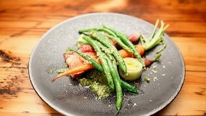 Poster for International Showdown Poster for International Showdown