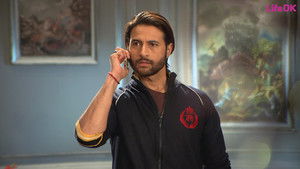 Poster for Vikram is Trapped! Poster for Vikram is Trapped!